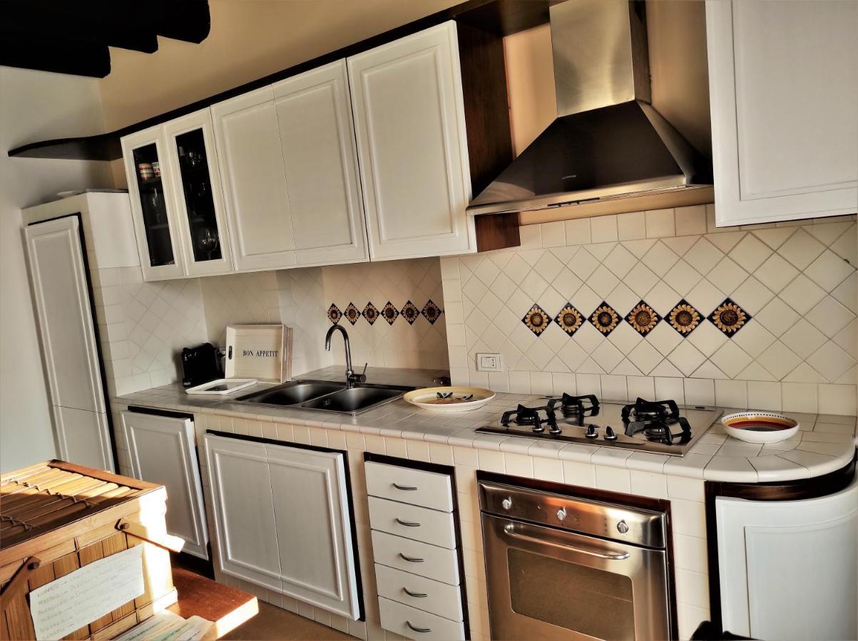 Flora'S House - Ortigia Holidays Сиракузы Экстерьер фото